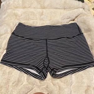 Savage Barbell striped spanx